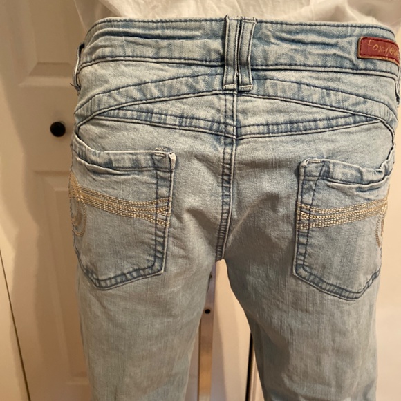 Foxy Capri jeans - Picture 2 of 12